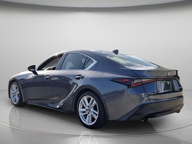 2025 LEXUS IS 300